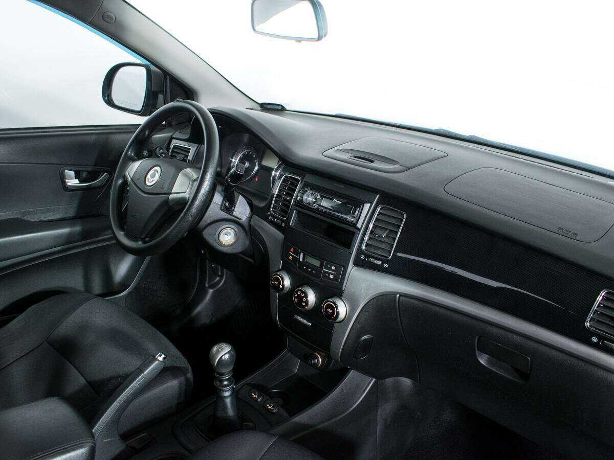 SsangYong Actyon б/у, 2012, Механическая. Фото: #8