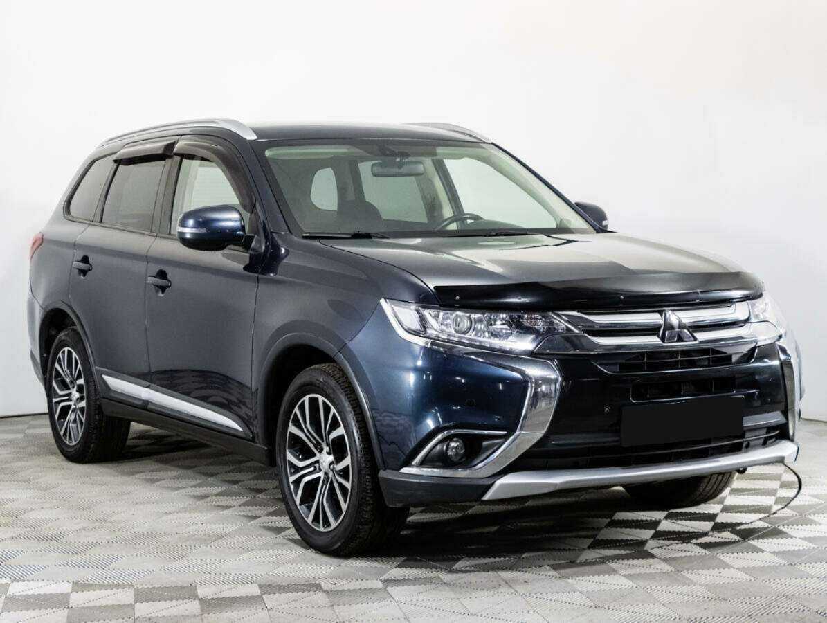 Mitsubishi Outlander б/у, 2017, Вариатор. Фото: #2