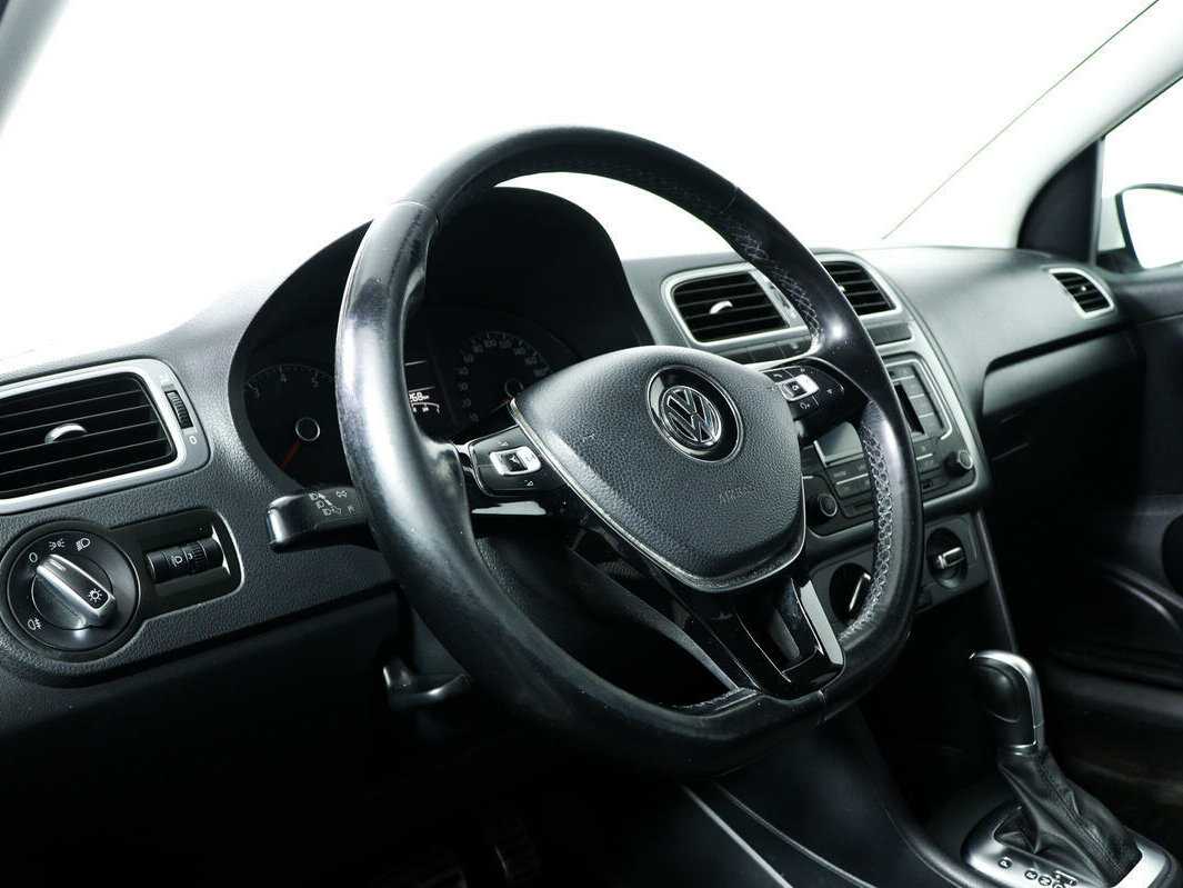 Volkswagen Polo б/у, 2016, Автоматическая. Фото: #12