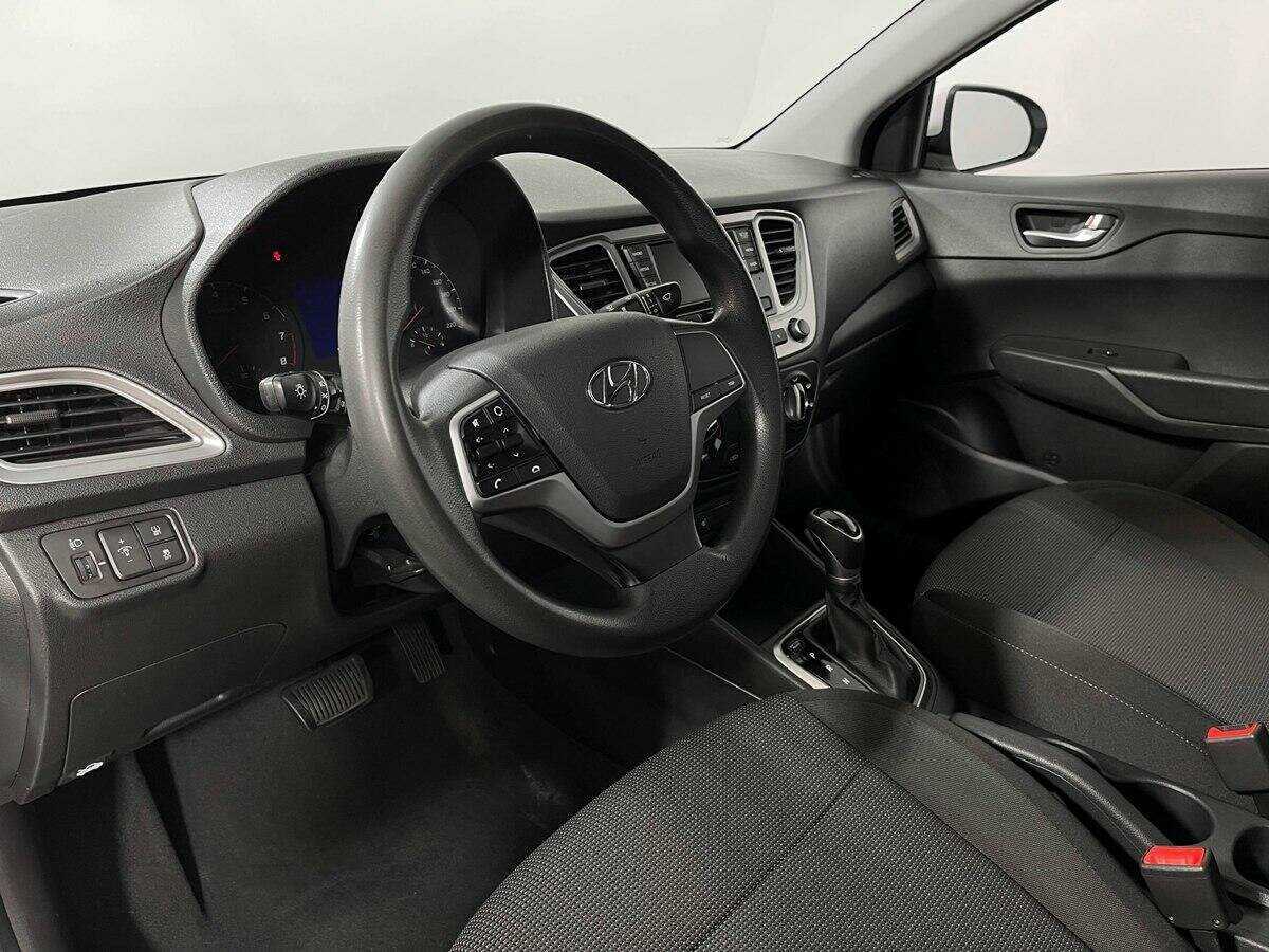 Hyundai Solaris б/у, 2020, Автоматическая. Фото: #10