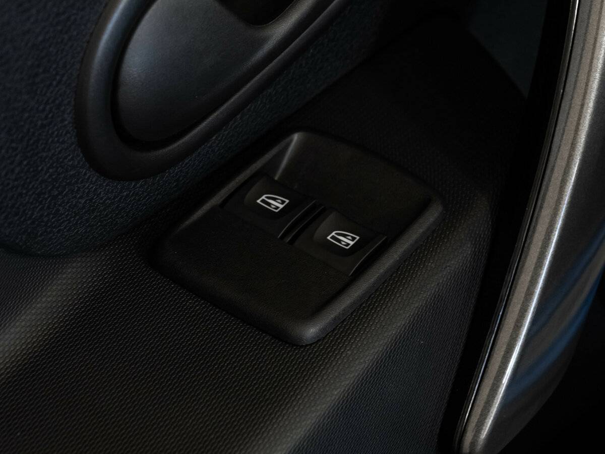 Renault Sandero б/у, 2022, Механическая. Фото: #13