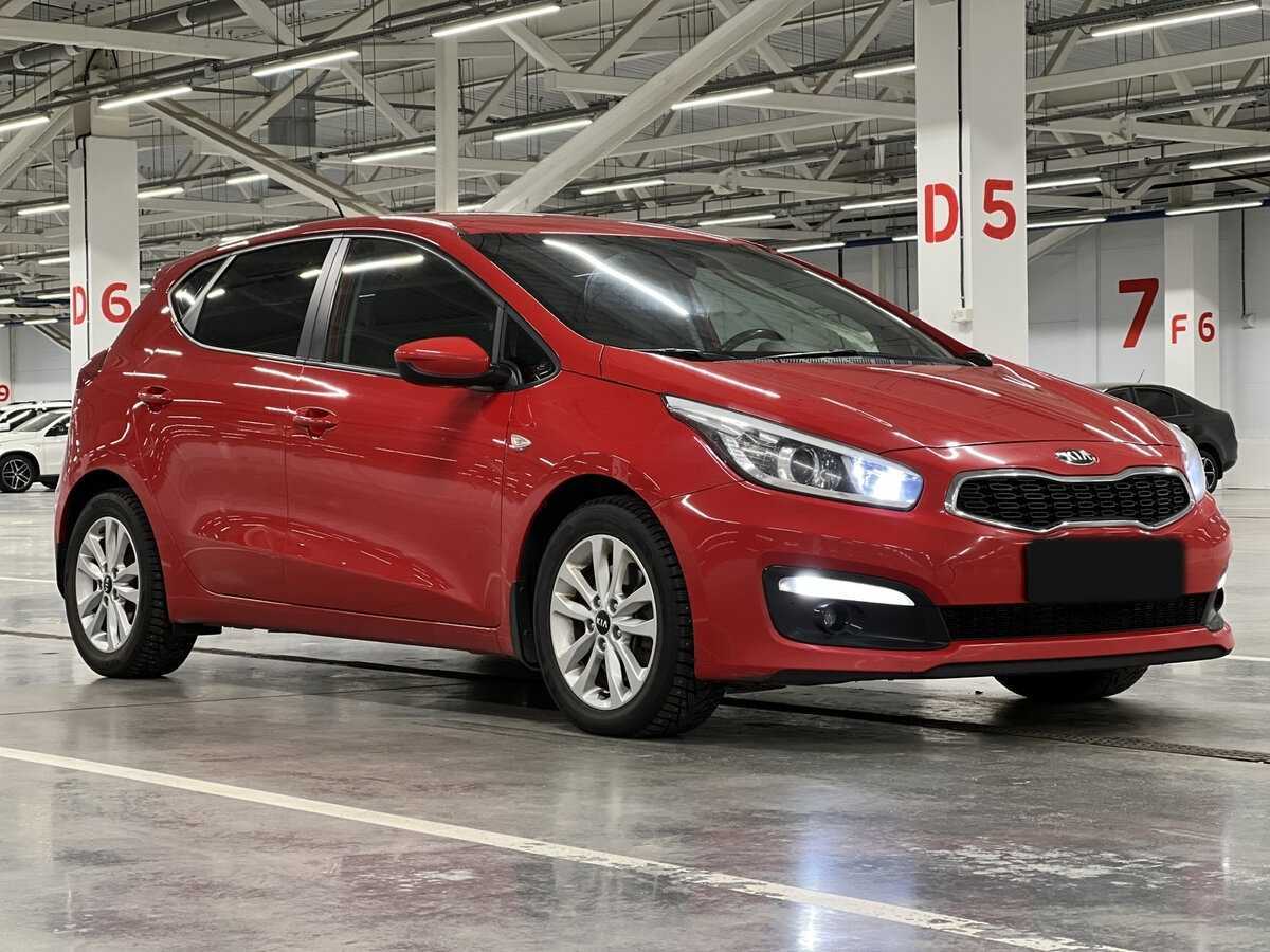 Kia Ceed б/у, 2016, Автоматическая. Фото: #2