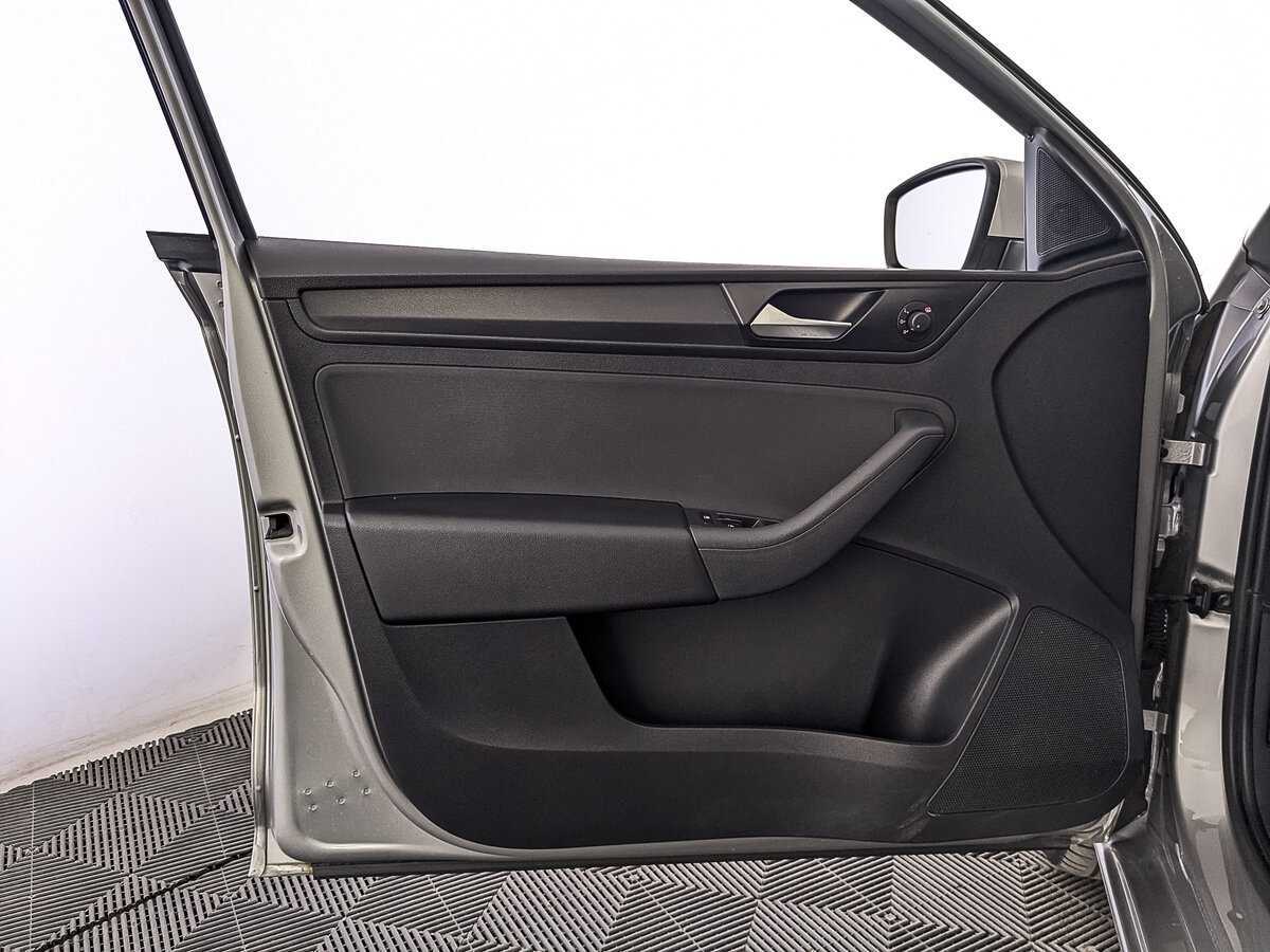 Volkswagen Polo б/у, 2021, Автоматическая. Фото: #18