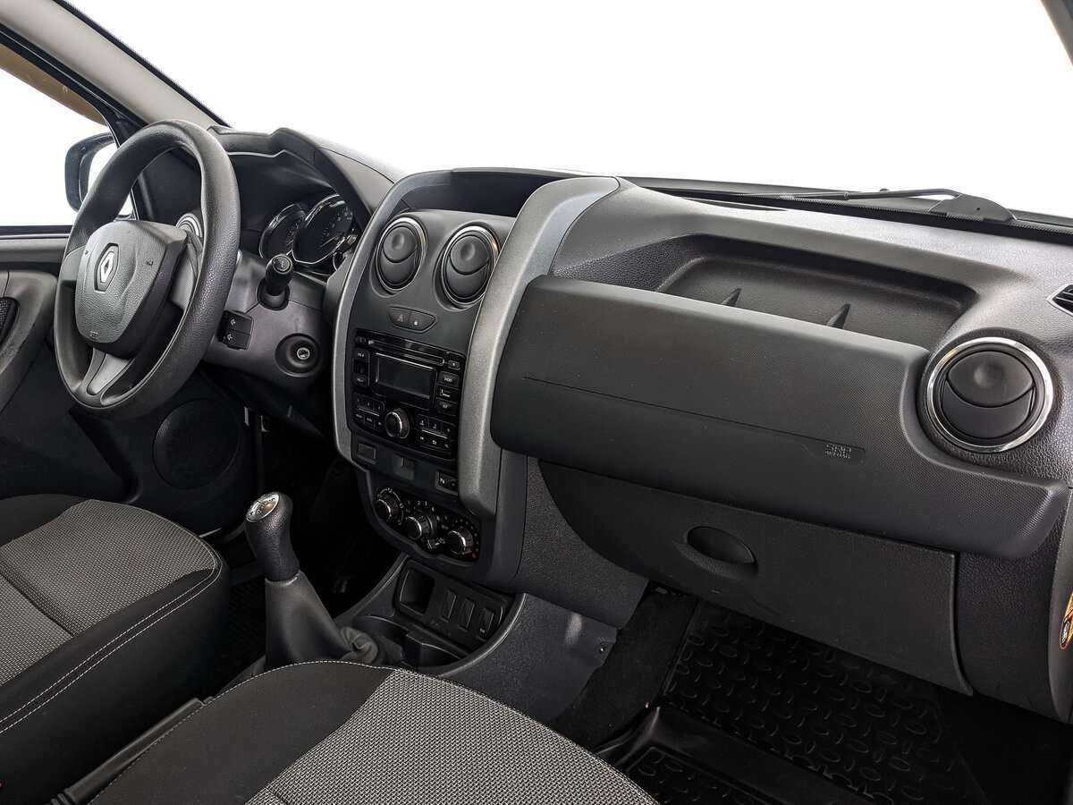 Renault Duster б/у, 2016, Механическая. Фото: #11