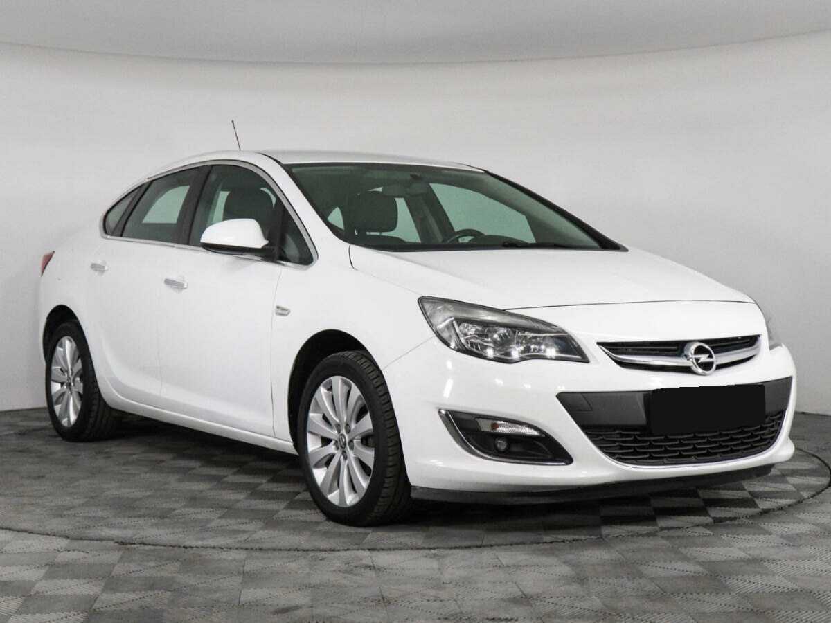 Opel Astra б/у, 2013, Автоматическая. Фото: #2