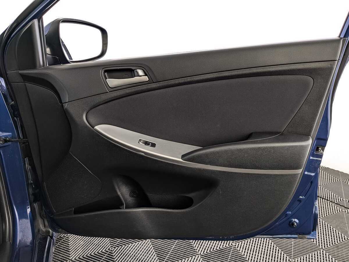 Hyundai Solaris б/у, 2015, Автоматическая. Фото: #19