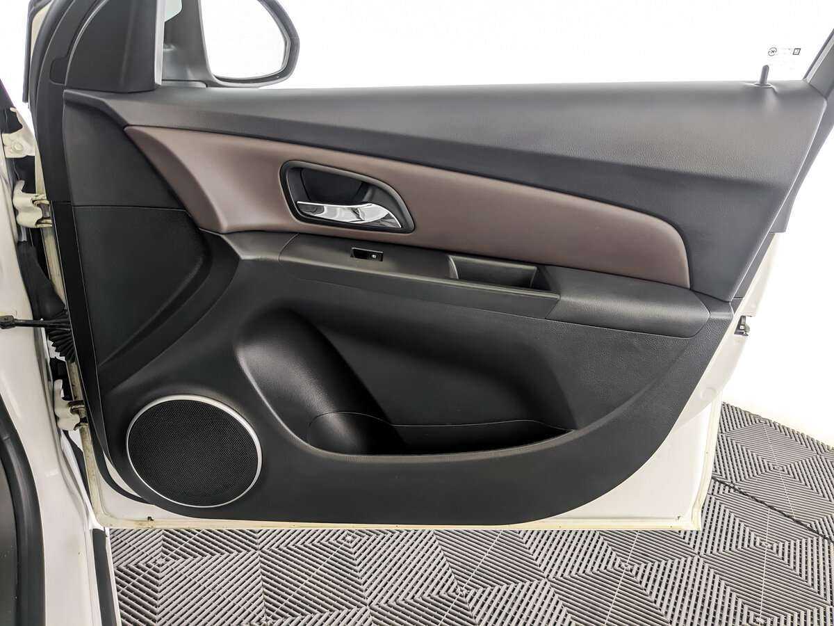 Chevrolet Cruze б/у, 2014, Автоматическая. Фото: #19