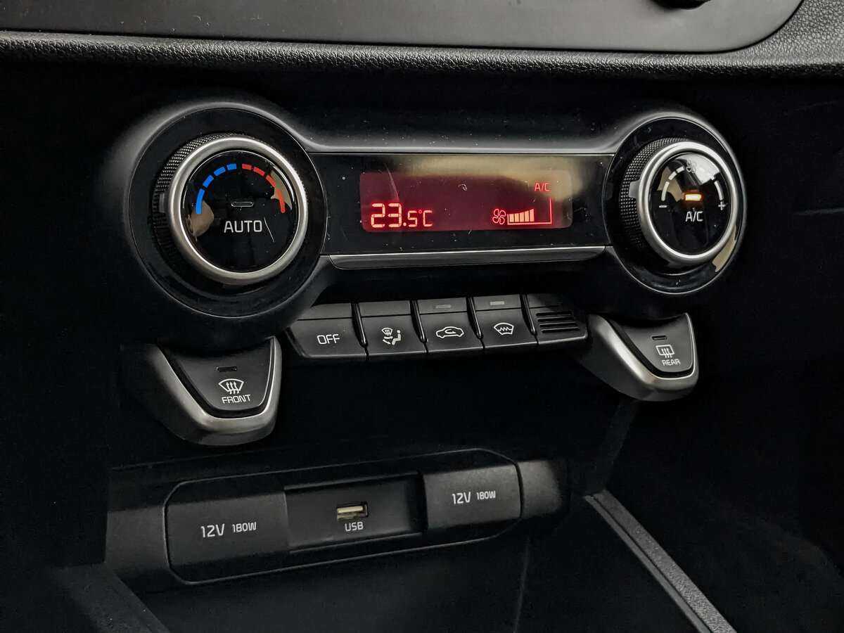 Kia Rio б/у, 2021, Автоматическая. Фото: #20