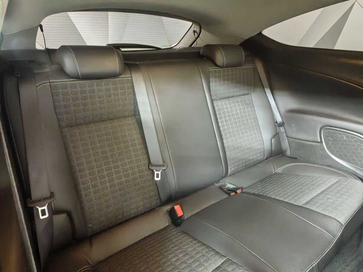 Opel Astra б/у, 2012, Механическая. Фото: #12