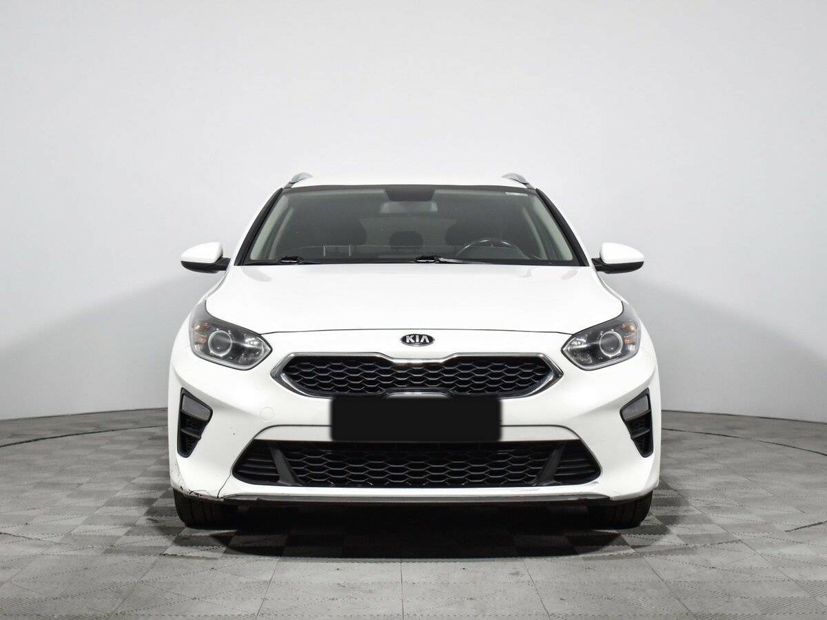 Kia Ceed б/у, 2019, Автоматическая. Фото: #1