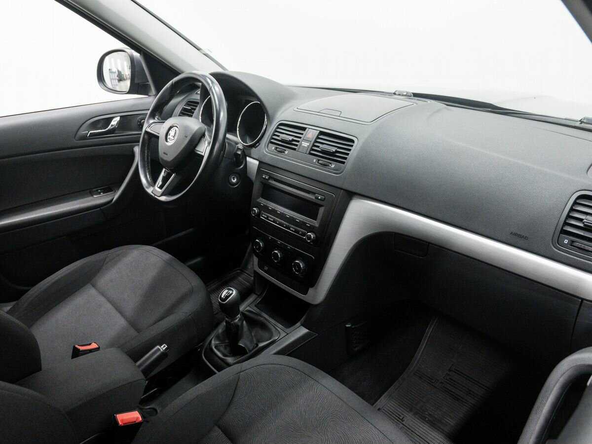 Skoda Yeti б/у, 2014, Механическая. Фото: #7