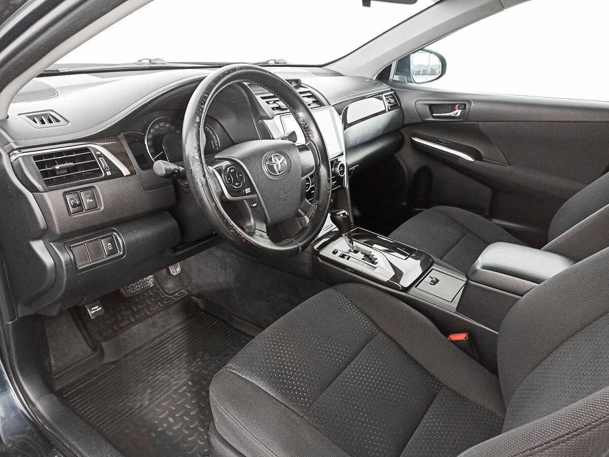 Toyota Camry б/у, 2014, Автоматическая. Фото: #13