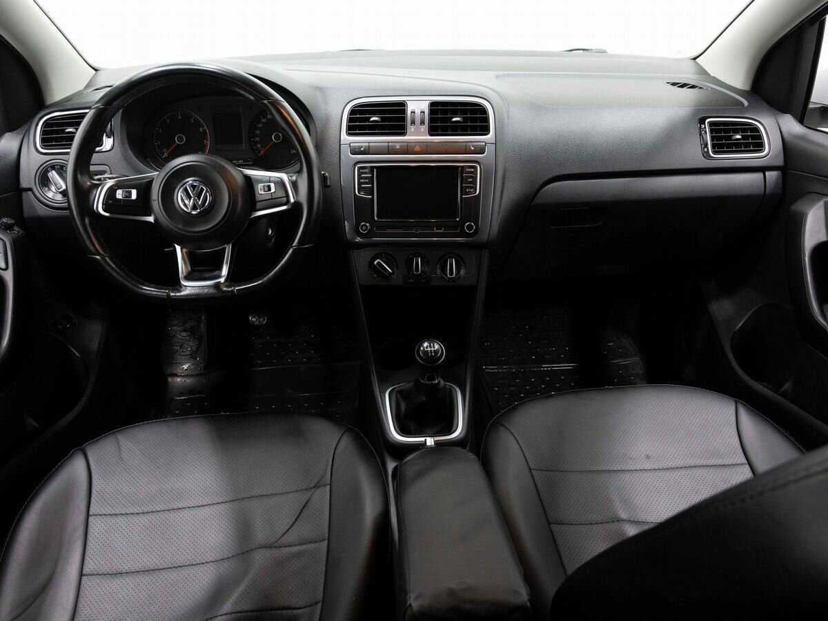 Volkswagen Polo б/у, 2020, Механическая. Фото: #13
