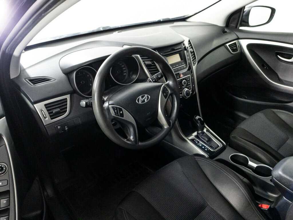 Hyundai i30 б/у, 2014, Автоматическая. Фото: #10