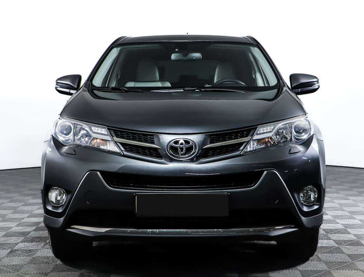 Toyota RAV4 б/у, 2013, Автоматическая. Фото: #1