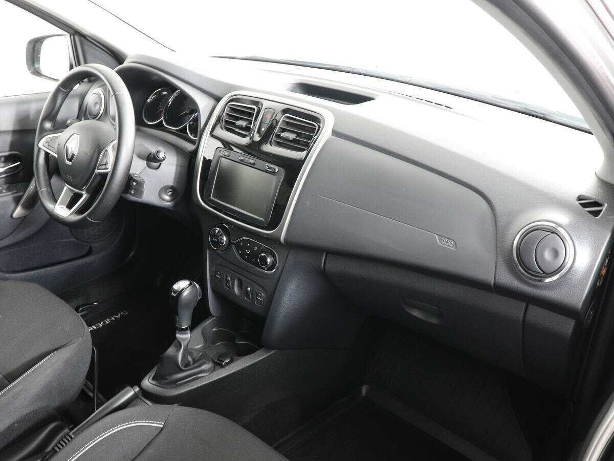 Renault Sandero б/у, 2020, Автоматическая. Фото: #6