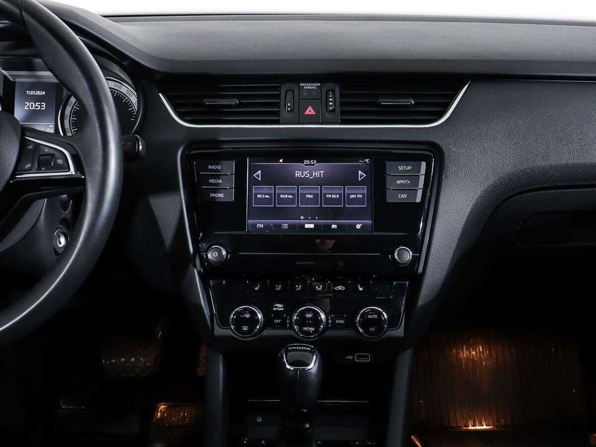 Skoda Octavia б/у, 2018, Автоматическая. Фото: #12