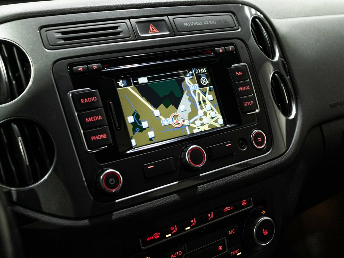 Volkswagen Tiguan б/у, 2012, Автоматическая. Фото: #14