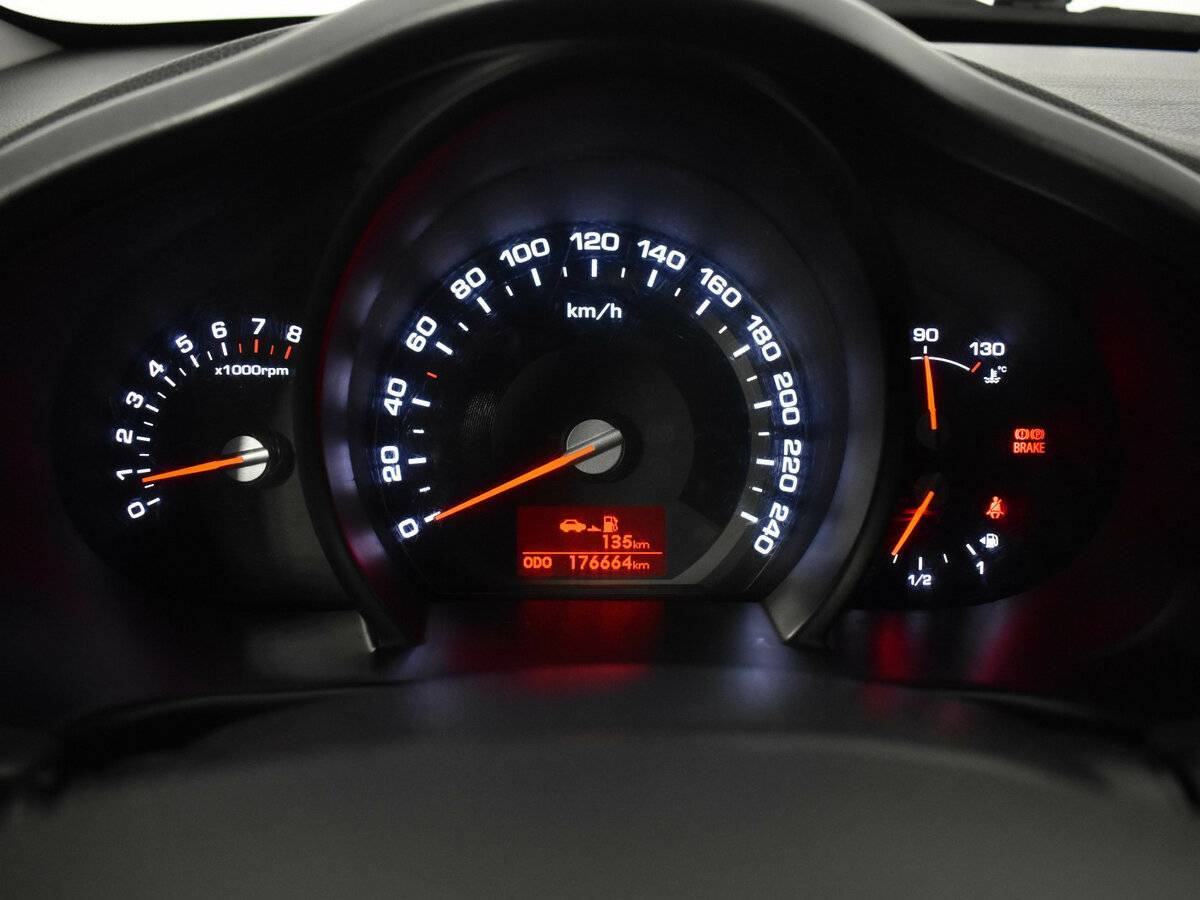 Kia Sportage б/у, 2012, Механическая. Фото: #11