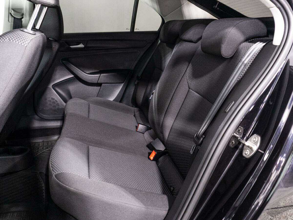 Volkswagen Polo б/у, 2021, Автоматическая. Фото: #9