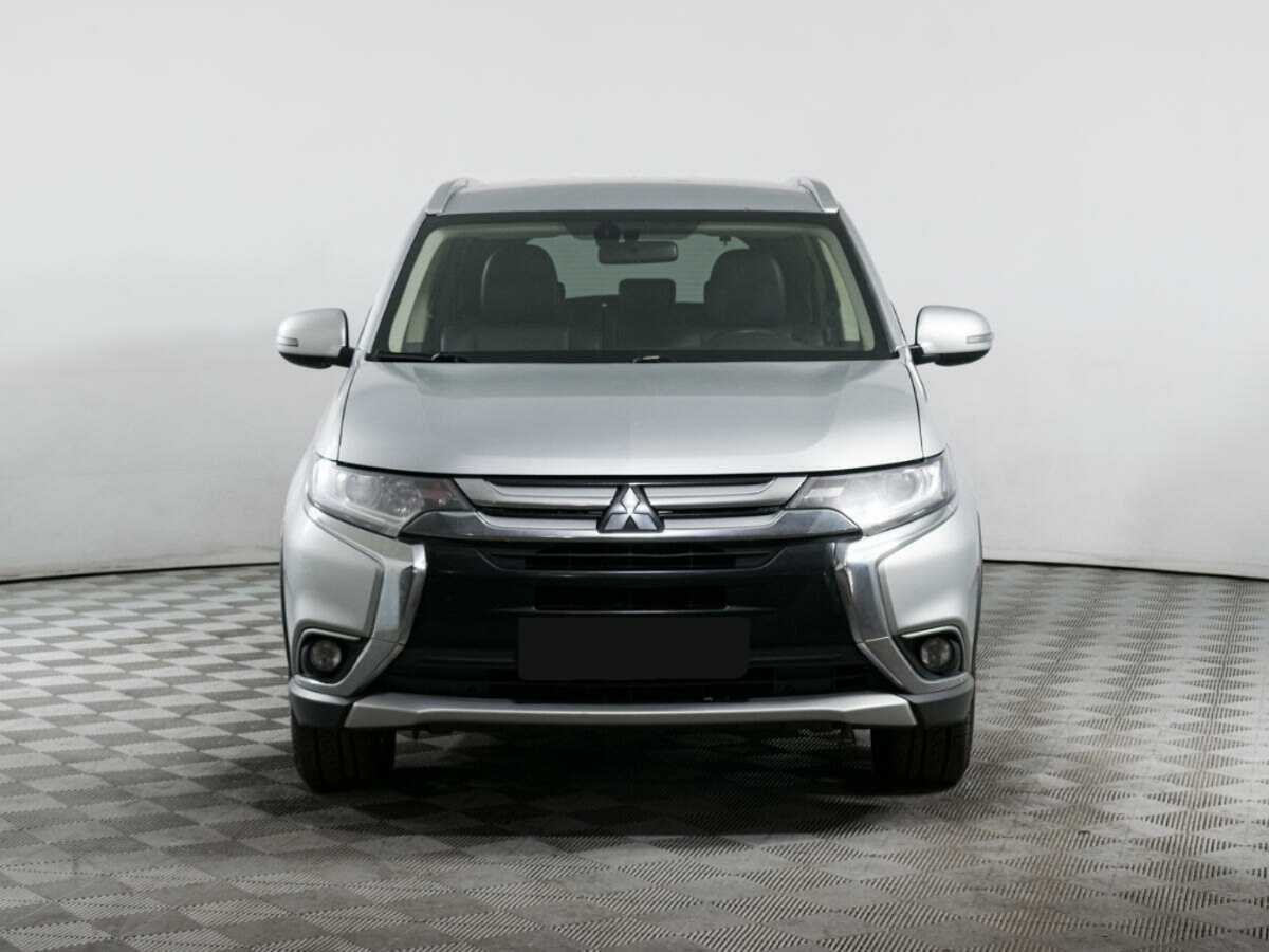 Mitsubishi Outlander б/у, 2017, Вариатор. Фото: #1