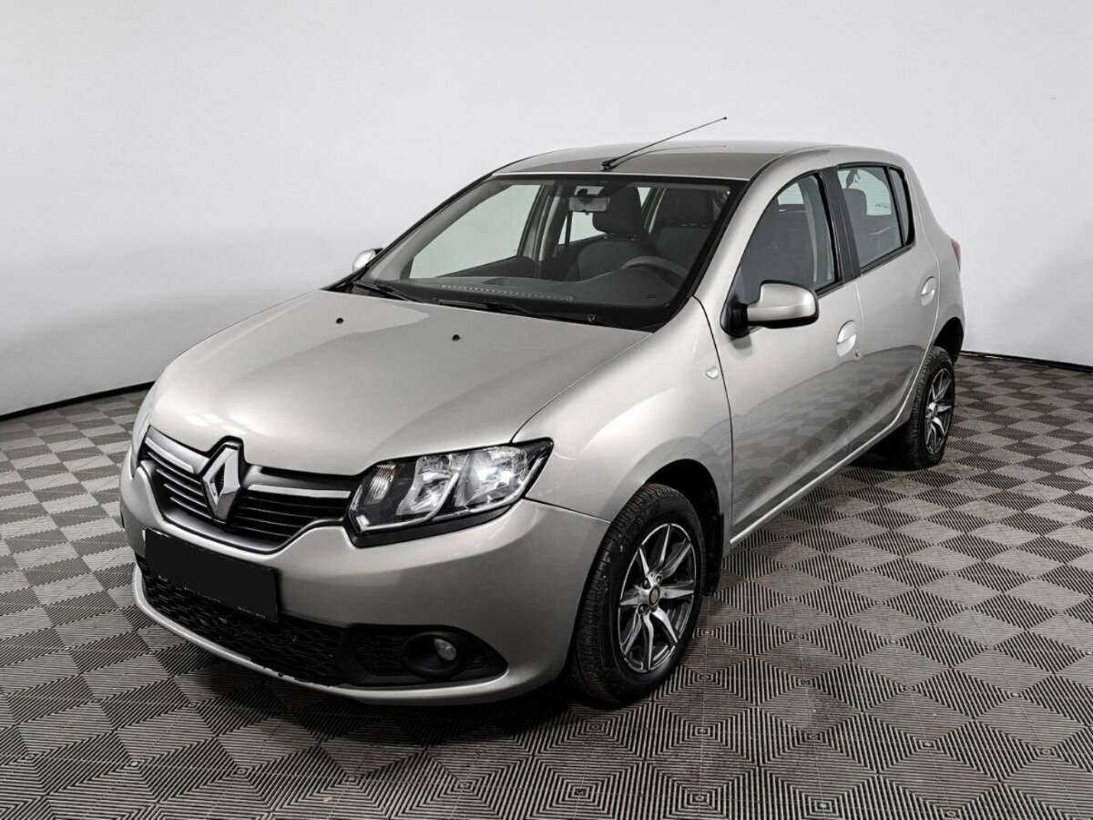 Renault Sandero б/у, 2015, Механическая. Посмотреть фото
