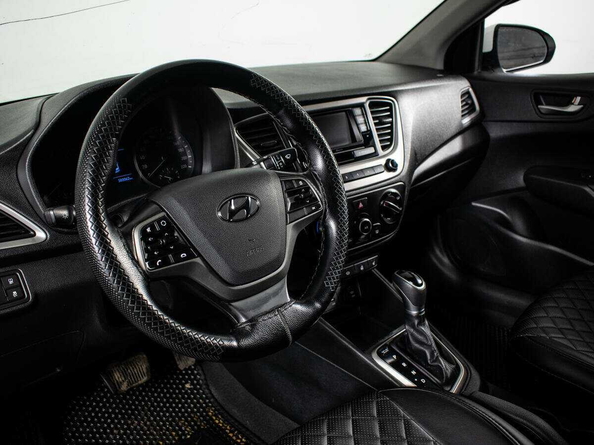 Hyundai Solaris б/у, 2018, Автоматическая. Фото: #12