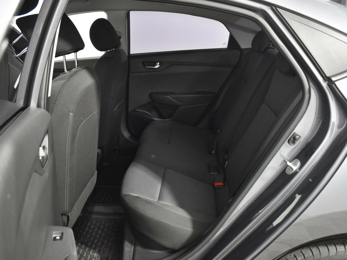 Hyundai Solaris б/у, 2021, Механическая. Фото: #11