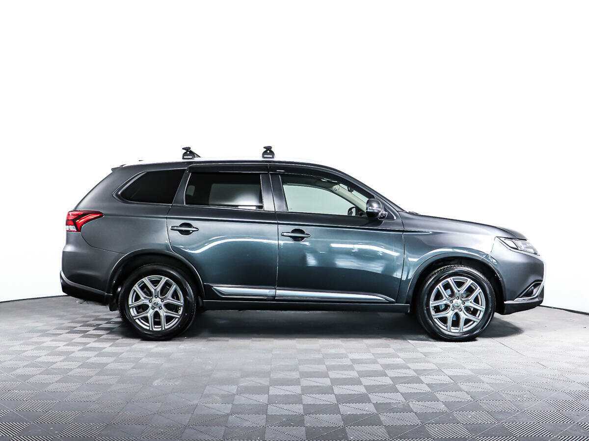 Mitsubishi Outlander б/у, 2020, Вариатор. Фото: #3