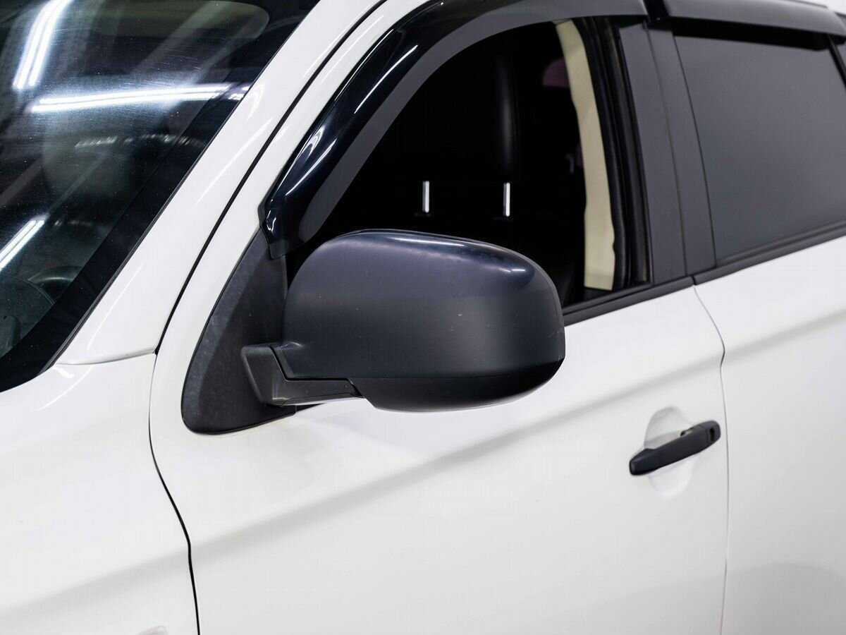 Mitsubishi Outlander б/у, 2018, Вариатор. Фото: #7