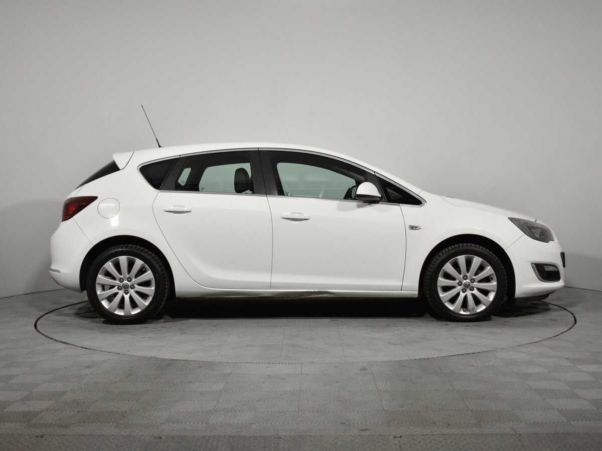 Opel Astra б/у, 2014, Автоматическая. Фото: #4