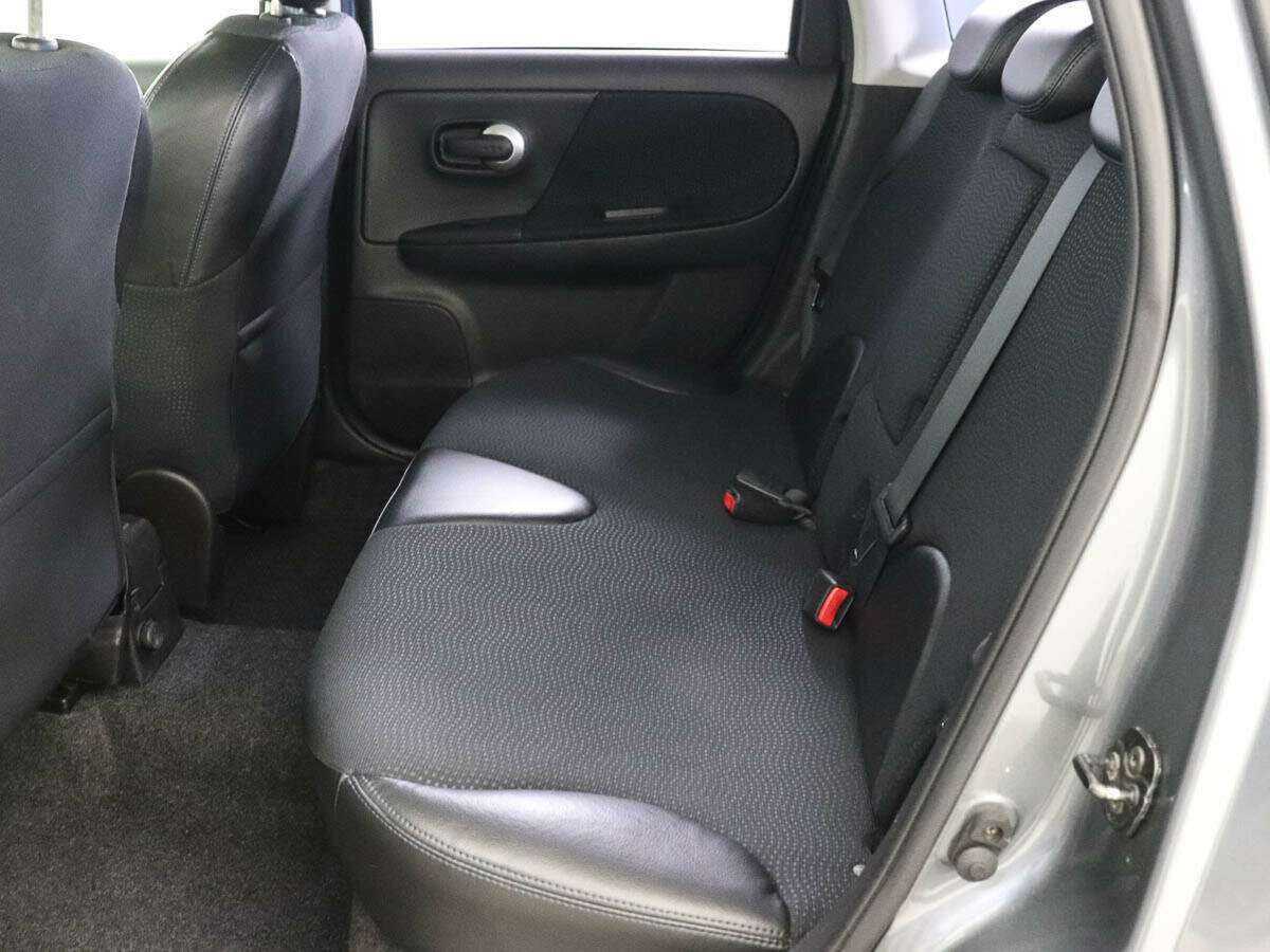 Nissan Note б/у, 2012, Механическая. Фото: #8