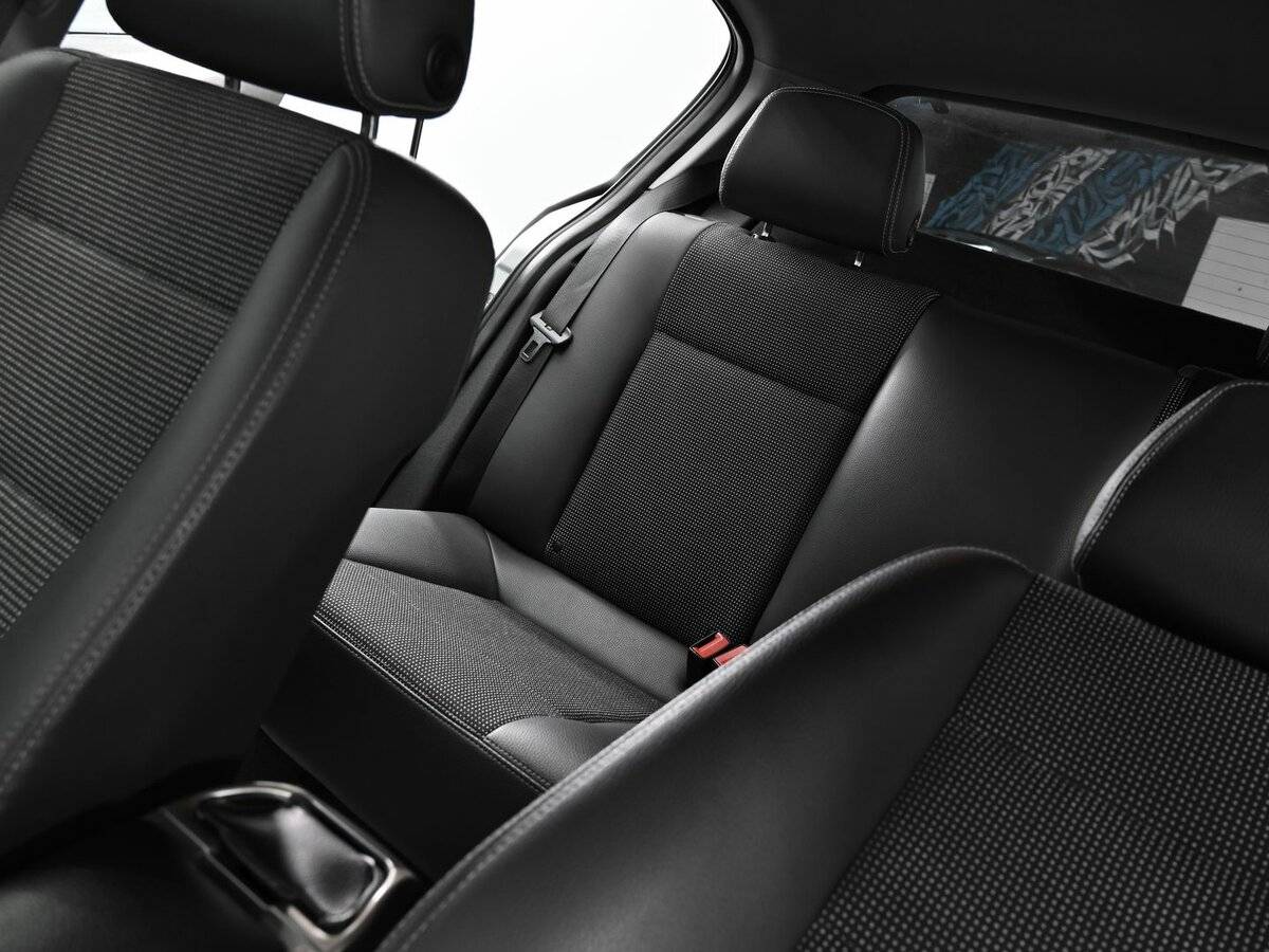 Opel Astra б/у, 2012, Автоматическая. Фото: #11