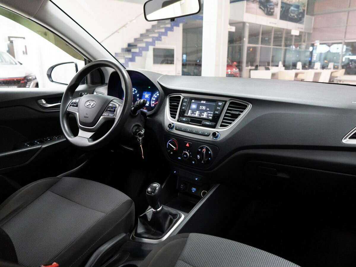 Hyundai Solaris б/у, 2019, Механическая. Фото: #14