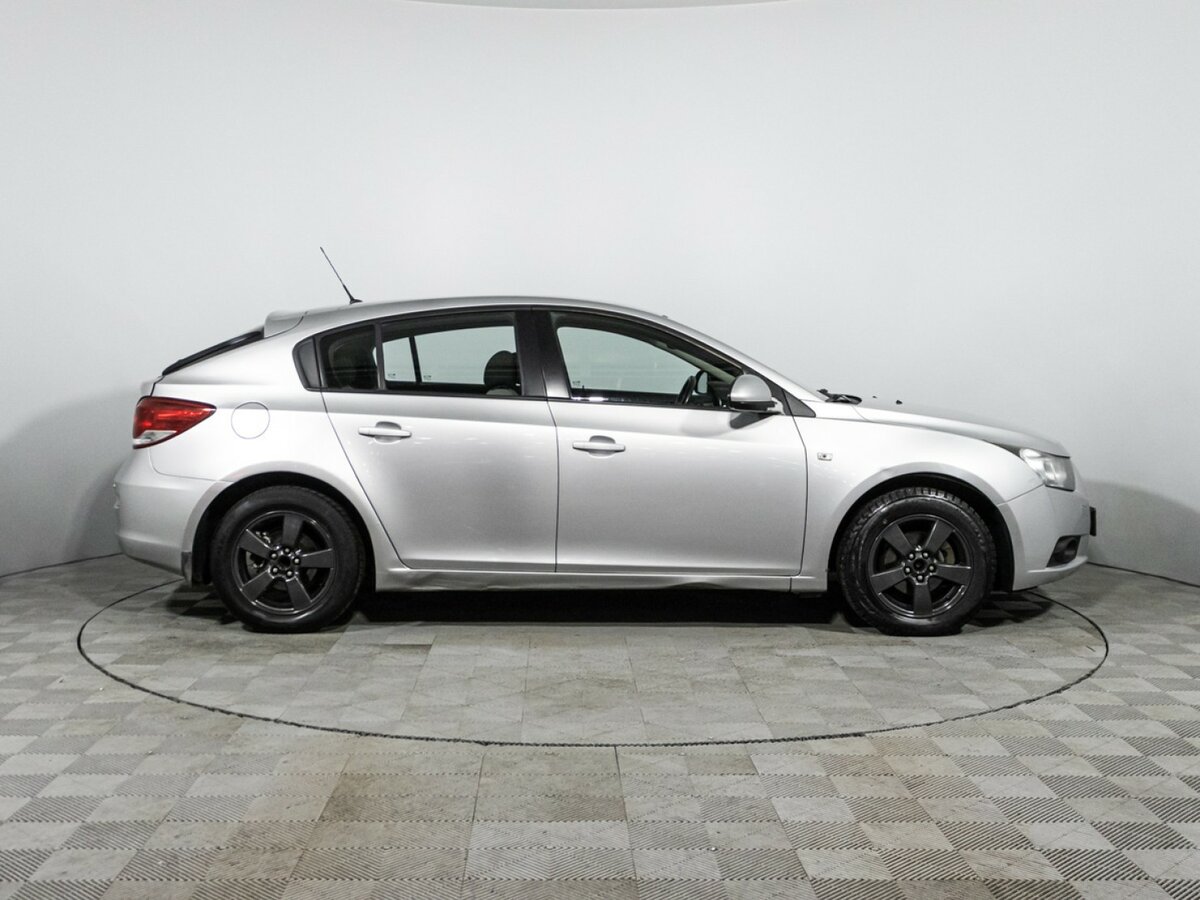 Chevrolet Cruze б/у, 2012, Механическая. Фото: #3
