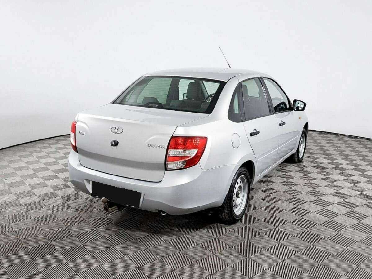 Lada (ВАЗ) Granta б/у, 2016, Механическая. Фото: #3