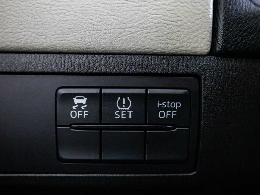 Mazda 6 б/у, 2015, Автоматическая. Фото: #19