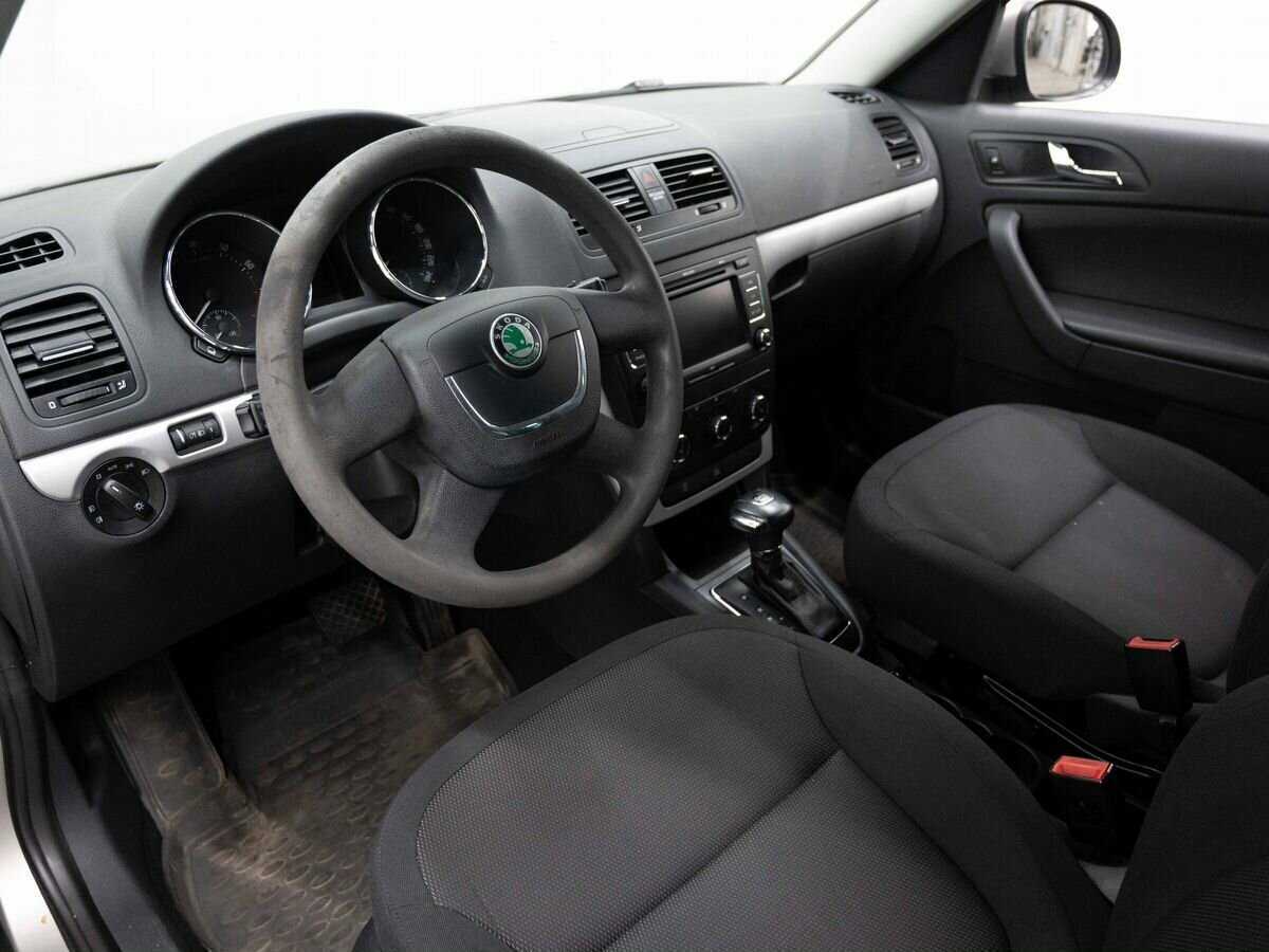 Skoda Yeti б/у, 2012, Роботизированная. Фото: #6