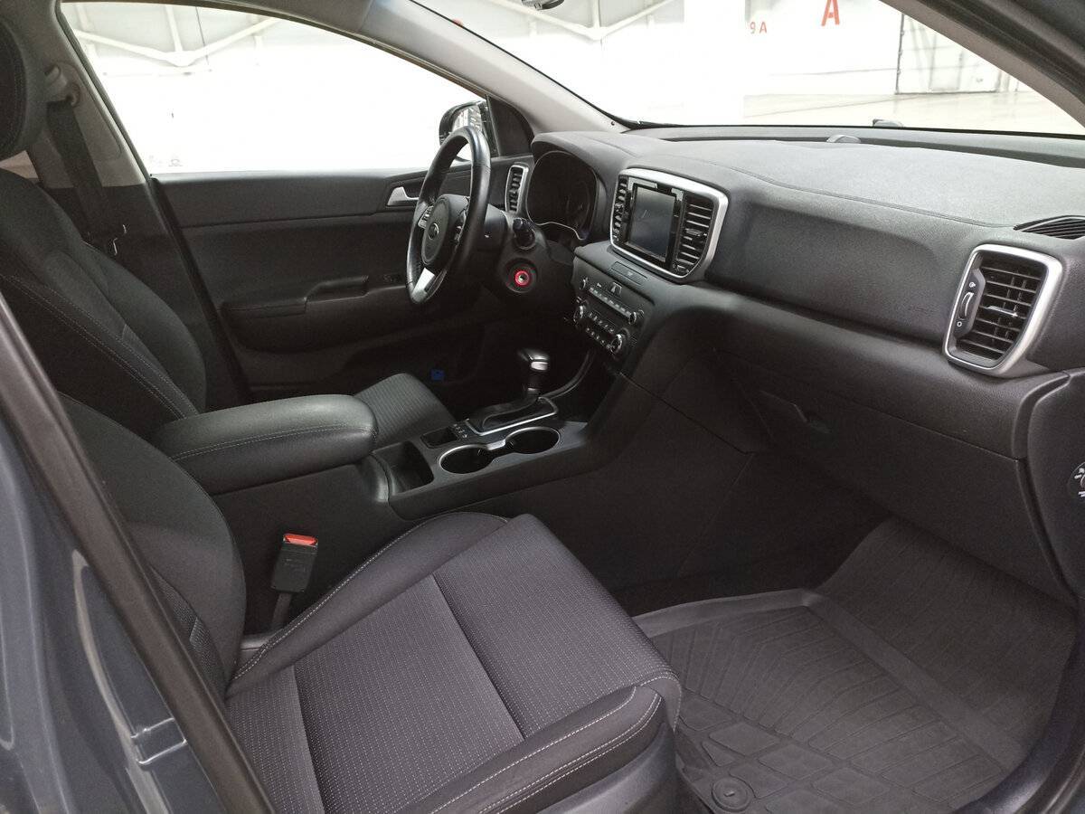 Kia Sportage б/у, 2020, Автоматическая. Фото: #10