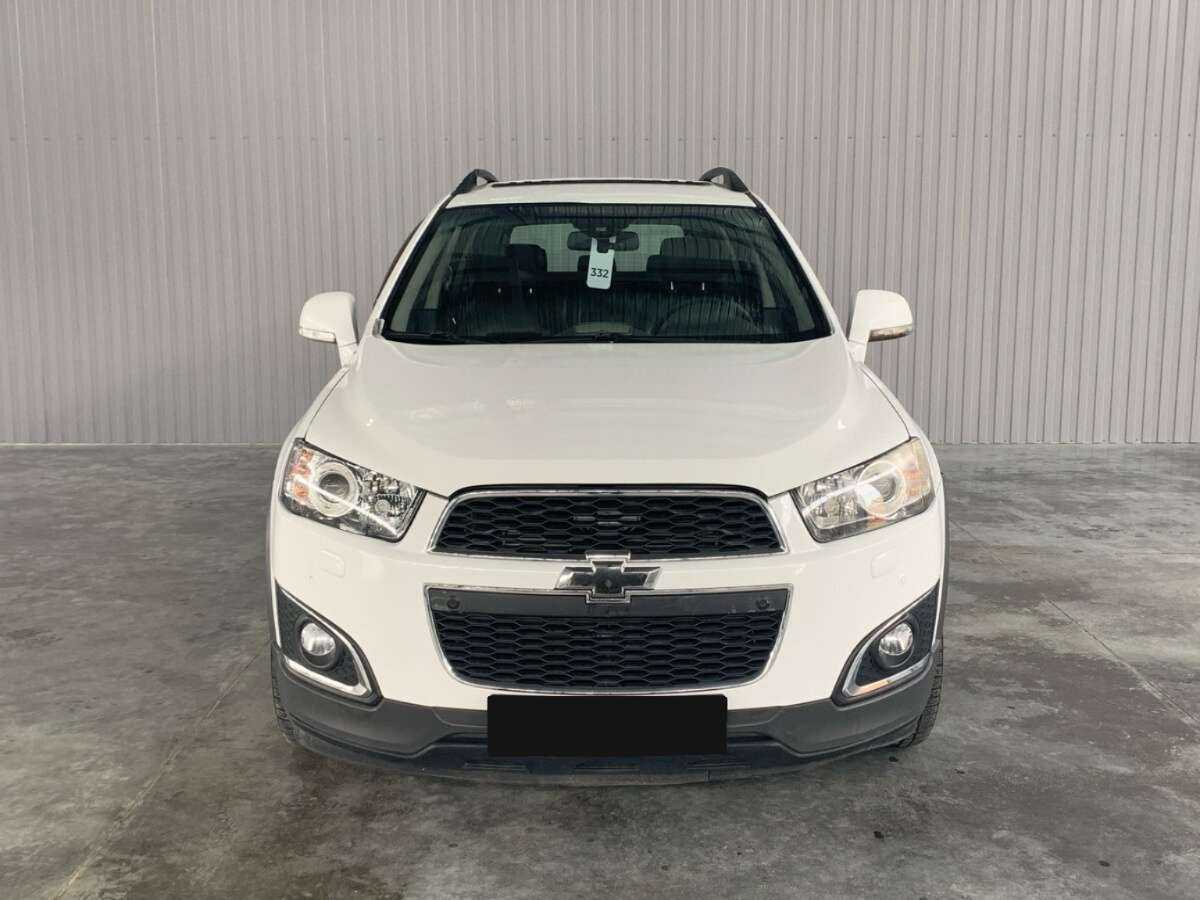 Chevrolet Captiva б/у, 2013, Автоматическая. Фото: #1