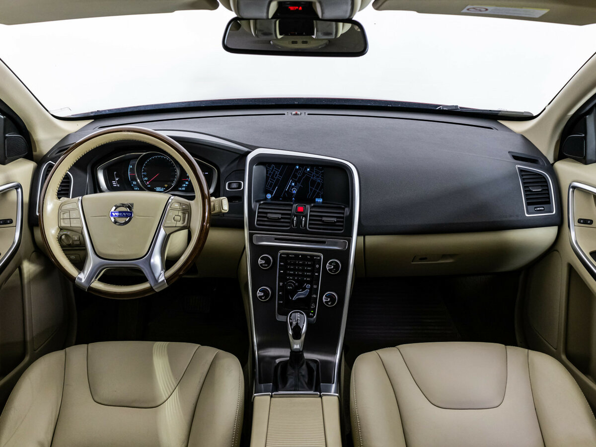 Volvo XC60 б/у, 2014, Автоматическая. Фото: #7