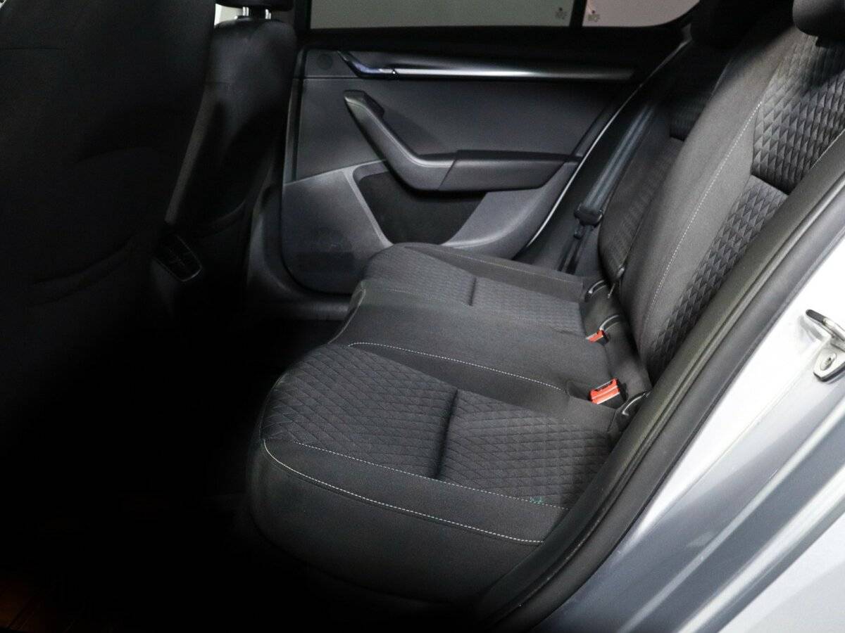 Skoda Octavia б/у, 2017, Роботизированная. Фото: #6