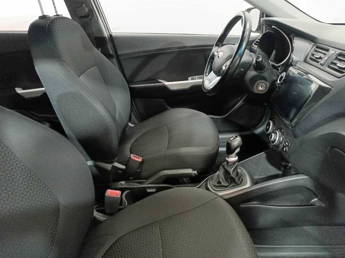 Kia Rio б/у, 2015, Механическая. Фото: #9