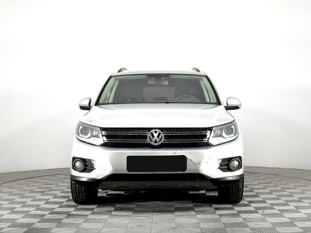 Volkswagen Tiguan б/у, 2012, Автоматическая. Фото: #1
