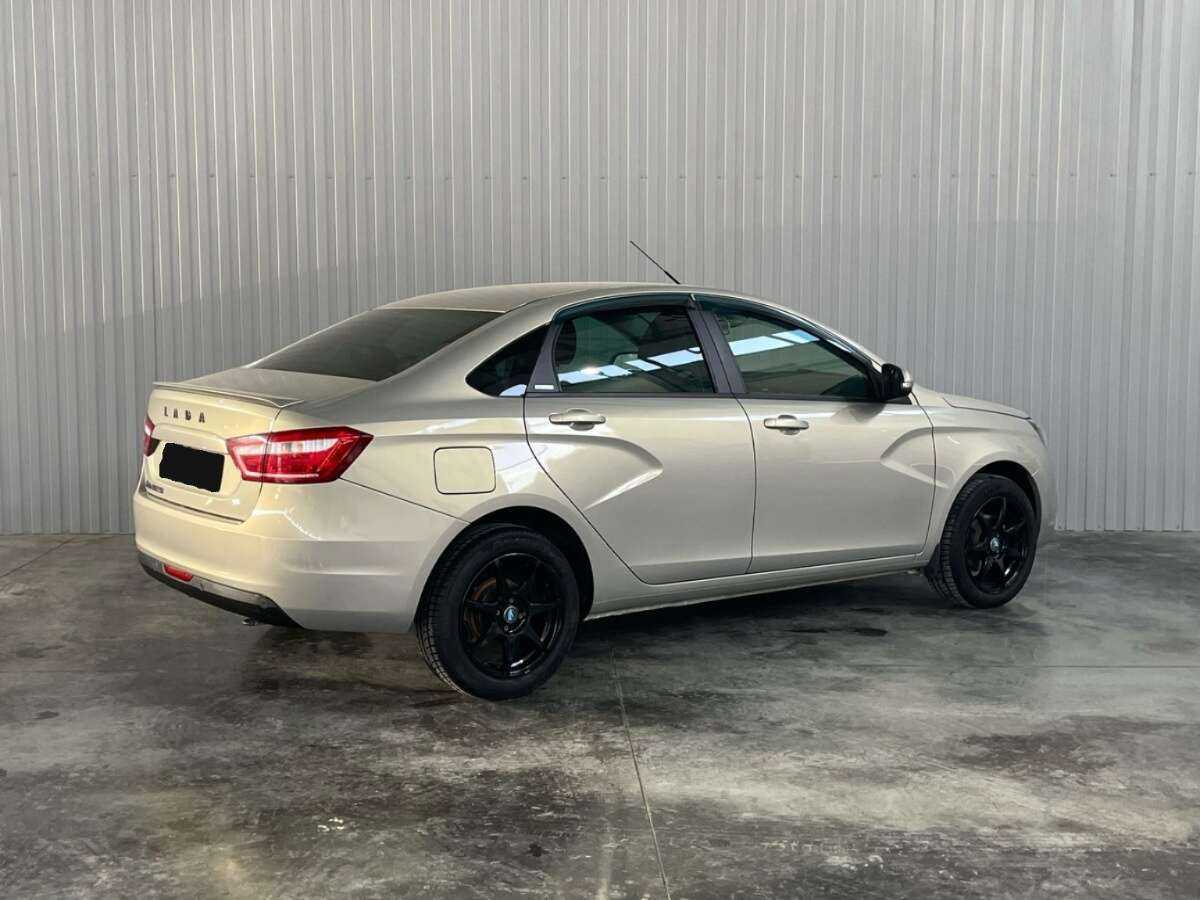 Lada (ВАЗ) Vesta б/у, 2017, Механическая. Фото: #4