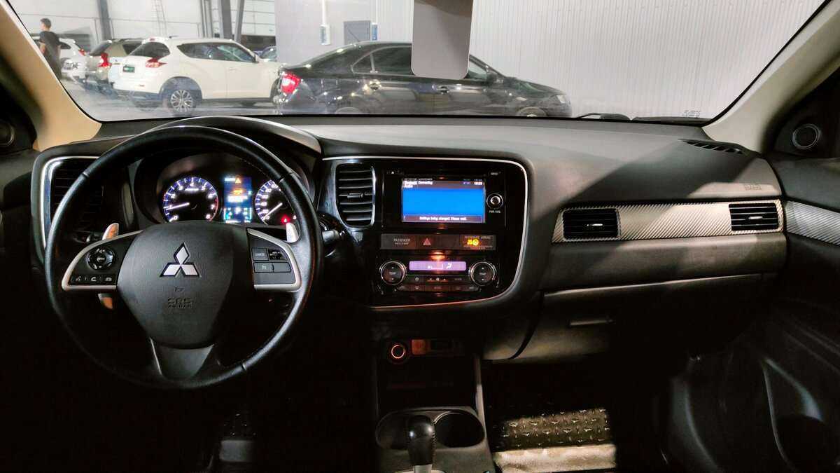 Mitsubishi Outlander б/у, 2012, Вариатор. Фото: #8