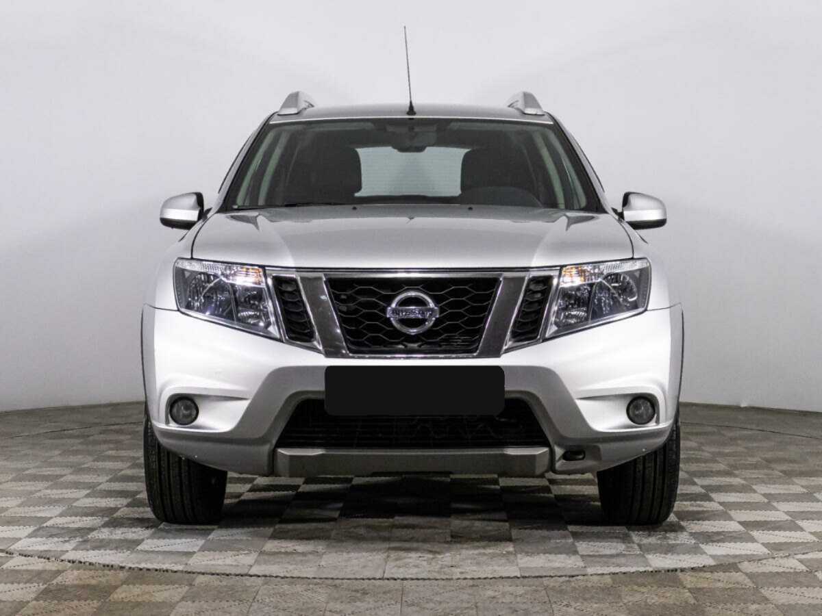 Nissan Terrano б/у, 2018, Автоматическая. Фото: #1