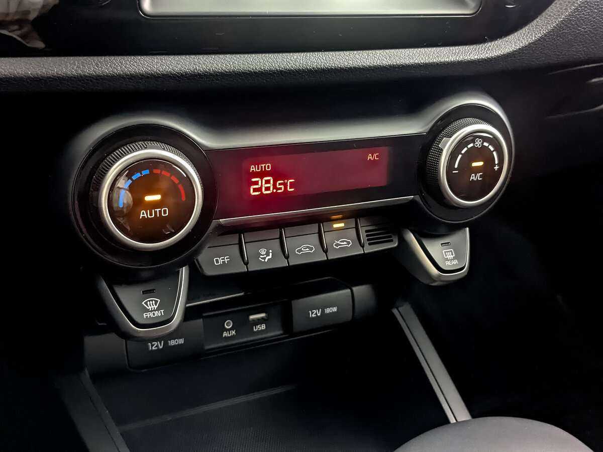 Kia Rio б/у, 2020, Автоматическая. Фото: #16