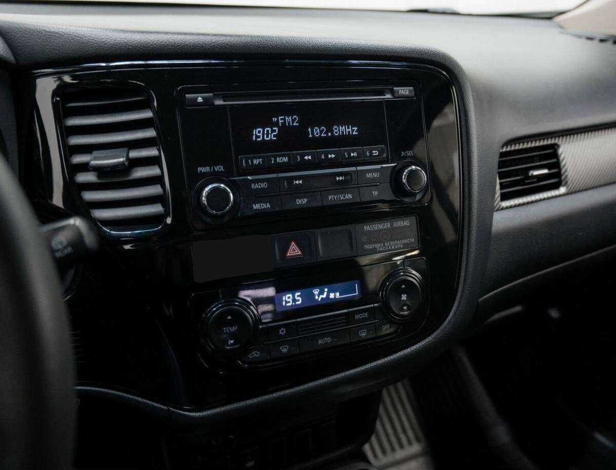 Mitsubishi Outlander б/у, 2018, Вариатор. Фото: #11
