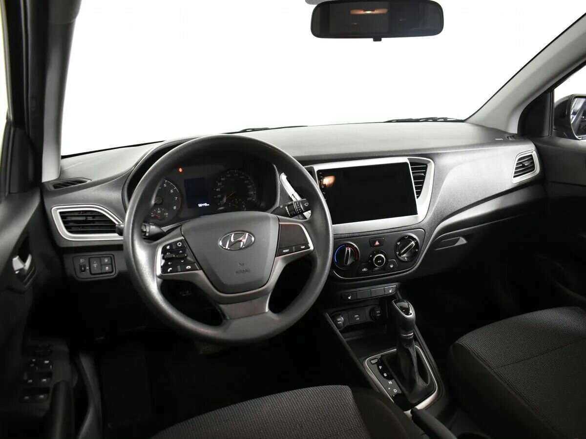 Hyundai Solaris б/у, 2020, Автоматическая. Фото: #8